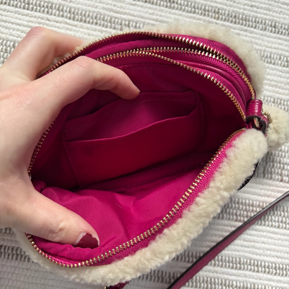 Coach Crossbody Pouch in Leather and Shearling Cranberry Natural - Picture 7 of 10